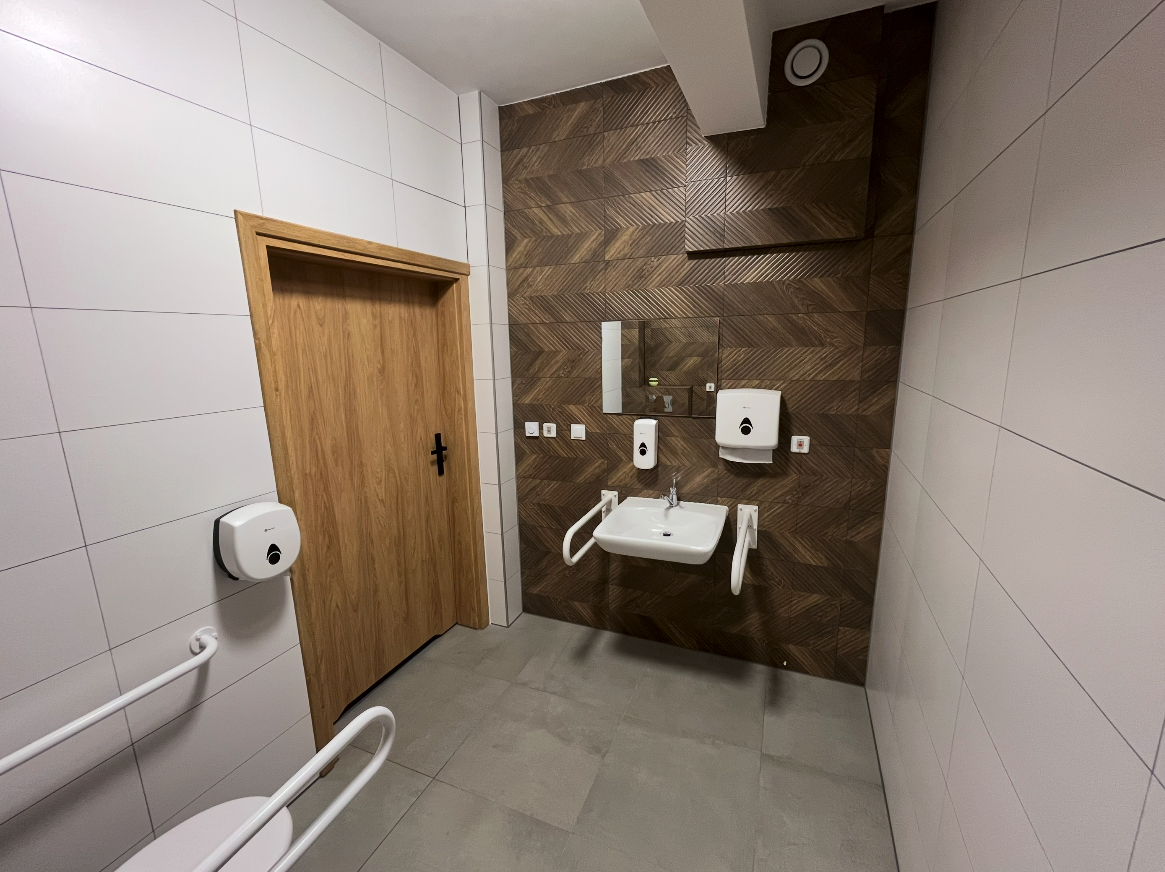 Łazienka dla osób niepełnosprawnych Toruń - dostosowanie sanitariów K&S Budownictwo